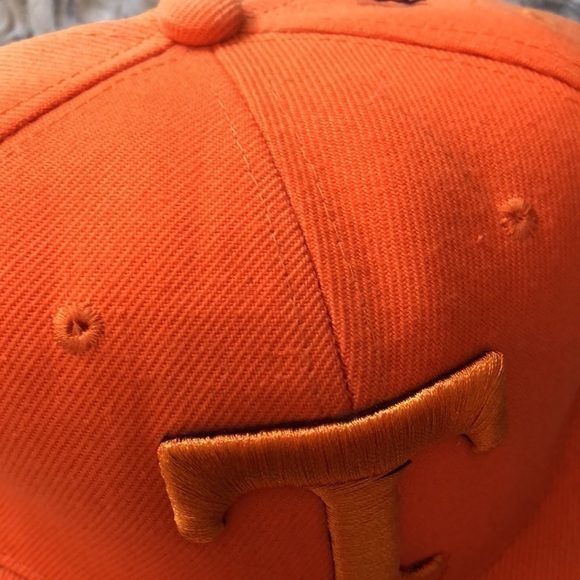 Nwt NCAA Tennessee Adjustable Baseball Cap - Picture 4 of 4